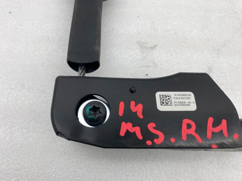 2012-2015 Tesla Model S Front Right Seat Belt Outboard Lap Pre-Tensioner RH Assy