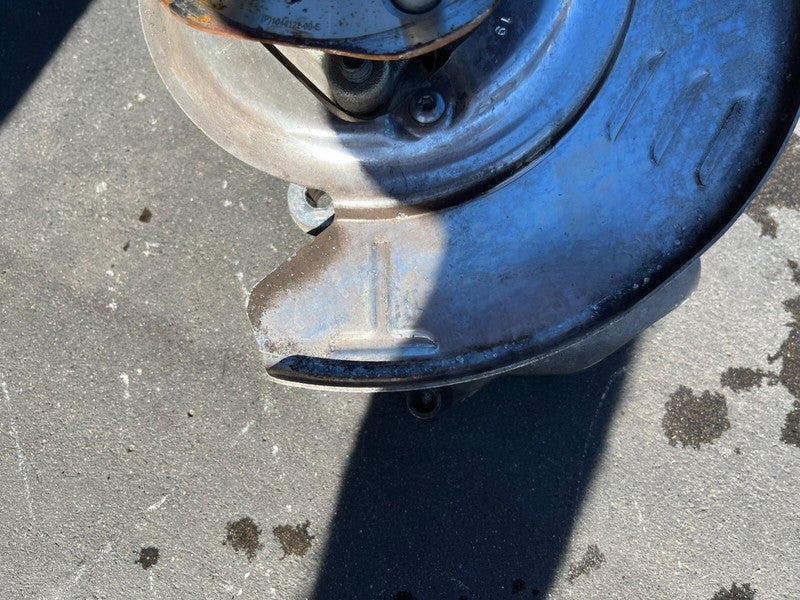 104431600E 17-23 Model 3 Front Right RWD Spindle Knuckle w/ Wheel Hub & Shield 1044316-00-E