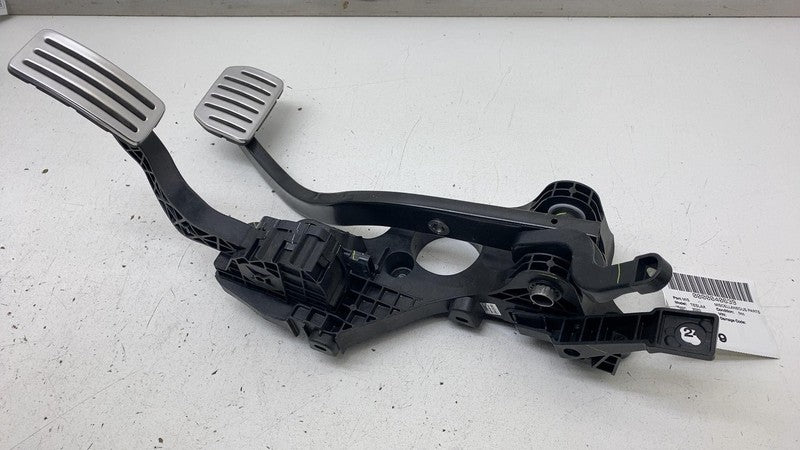 ⭕ 2021-2023 Tesla Model X MX Driver Accelerator & Brake Foot Pedal 162