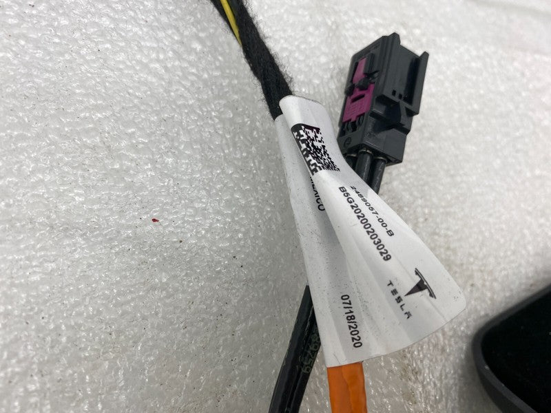 2489057-00-B ⭕20-23 Model Y Front Rear-View Mirror w/ Cover Trim & Wire Harness 2489057-00-B