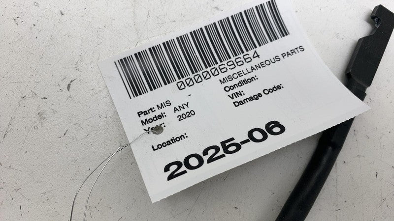 ⭕ 2017-2023 Tesla Model 3 Y Front Right Seat Belt Lap Pretensioner 109