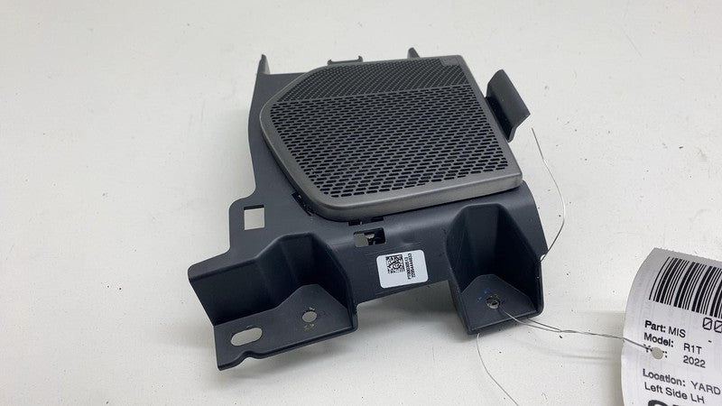 PT00030472F ⭕22-24 Rivian R1S R1T Speaker Tweeter Mid Range Meridian Audio Sound PT00030472F