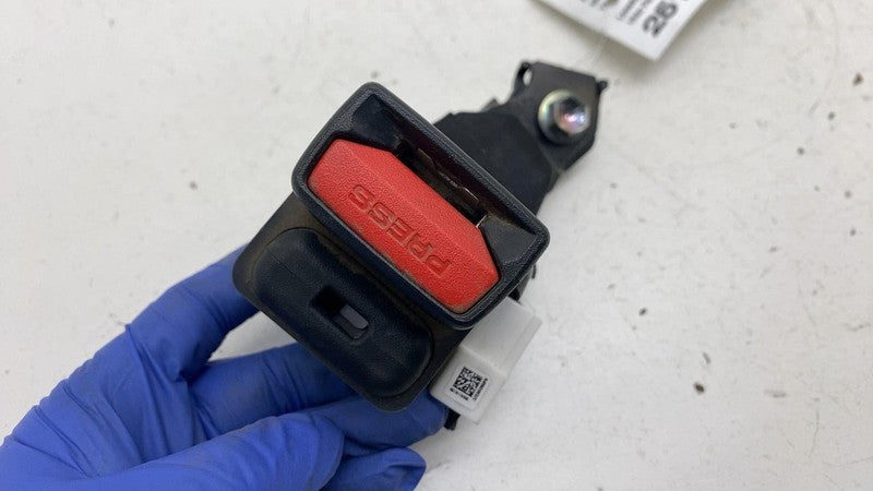 ⭕ 2023-2025 Toyota Prius Rear Passenger Side Seat Belt Buckle Right RH