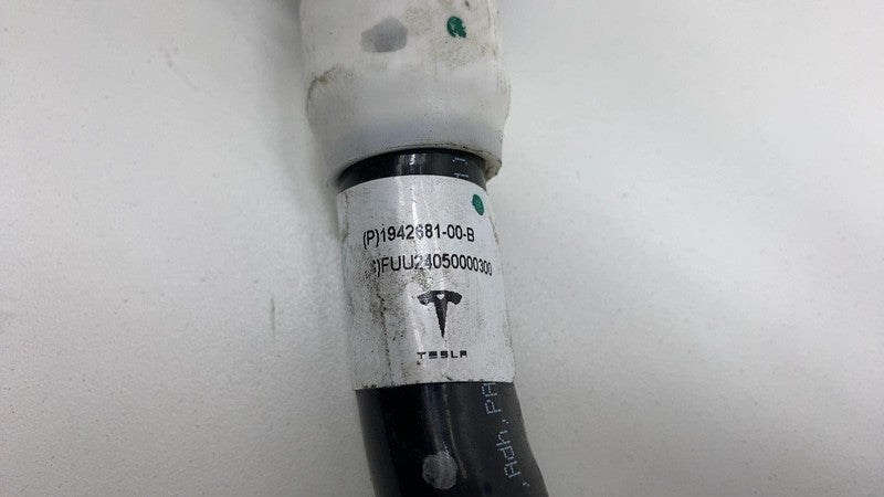 1704292-00-B 2024-2025 Tesla Cybertruck Front Drive Unit Inline Powertrain Supply Hose Pipe