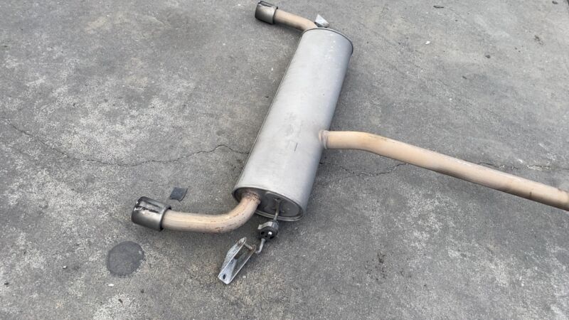 9807030 ⭕ 2011-2016 Mini Cooper Countryman S Exhaust Muffler Complete Assembly 9807030