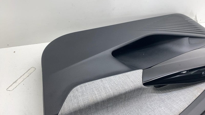 Front Door Trim Panel VOLKSWAGEN ID4 Right 25