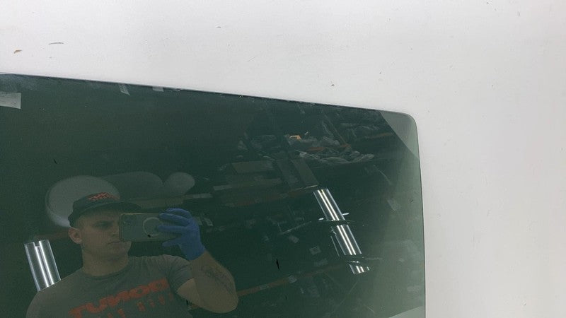 E9 43R-004757 ⭕ 2019-2025 Chevrolet Silverado 1500 Rear Passenger Side Door Window Glass Right