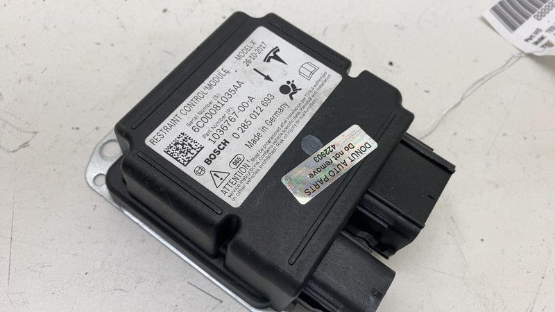 103676700A ⭕ 2016-2020 Tesla Model X Safety Restraint Control Module Computer 1036767-00-A