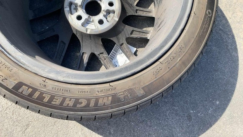 134422900B ⭕ 24 25 Model 3 Wheel Rim 18x8.5J +38MM w/ Michelin Tire 235/45R18 1344229-00-B