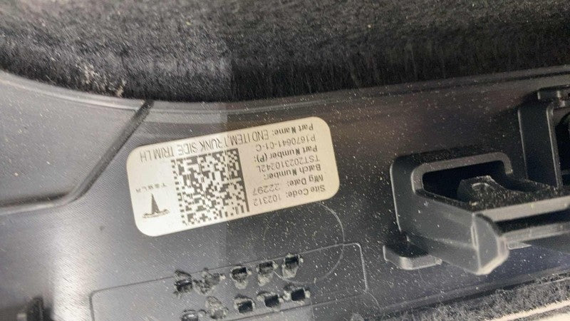 167064101C ⭕ 23-24 Model Y Rear Driver Side Trunk Trim End Item Finisher Left 1670641-01-C