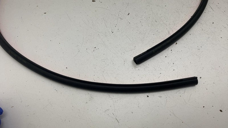 ⭕ 16-25 Tesla Model X MX Front Driver Side Door Secondary Seal Left 15