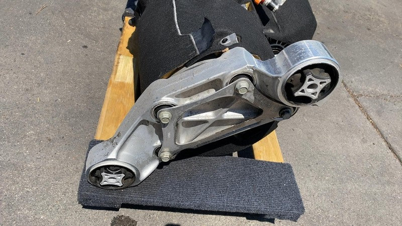 1035000-00-J ⭕14-18 Tesla Model X S Electric Engine Motor Front Small Drive Unit 1035000-00-J