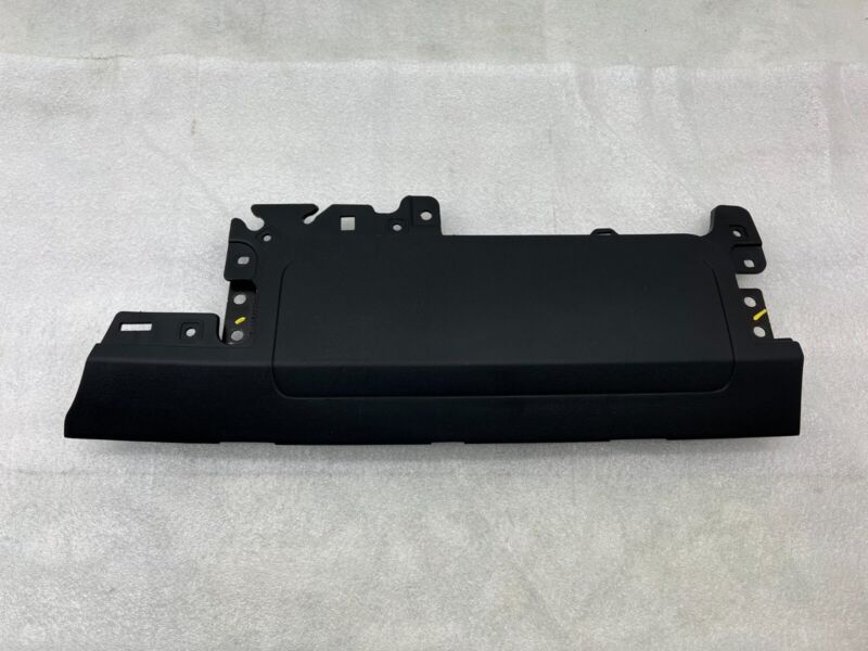 1077826-00-D ❇️17-23 Tesla Model Y 3 Right Knee Airbag Passenger Safety Module RH OEM 1077826