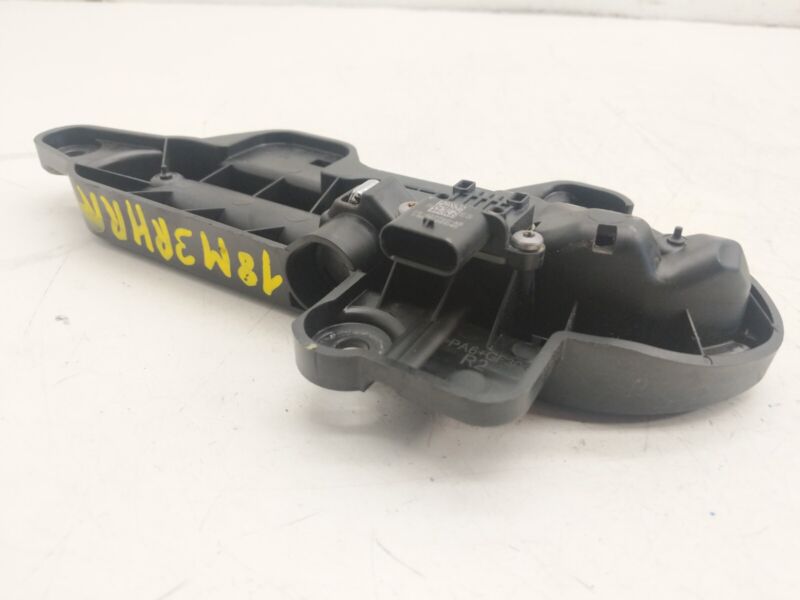 1081832 00 H 2017-2020 Tesla Model 3 Front or Rear Outside Door Handle Right Exterior Outer