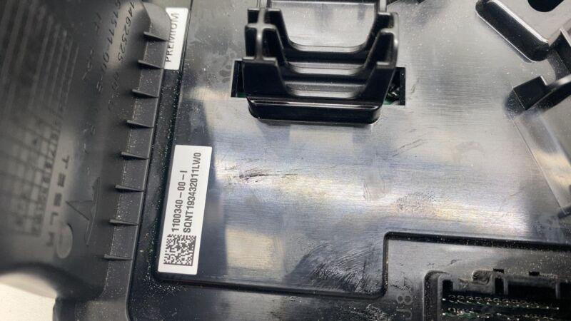 2017-2020 Tesla Model 3 Right Low Voltage Controller Electronic Control Module