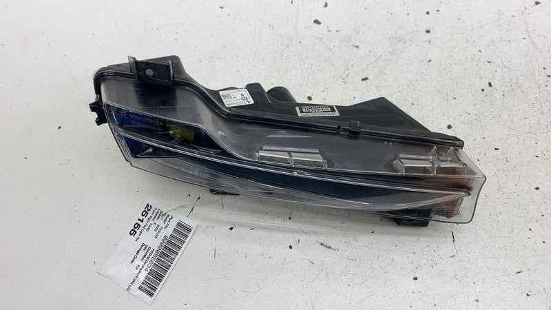 ⭕ 17-23 Model 3 M3 Front Right Foglamp Turn Signal Base Fog Light 1077