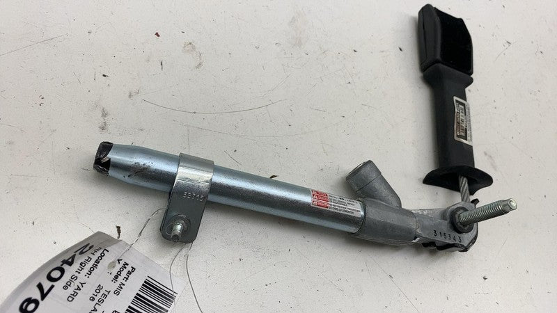 100526505E ⭕12-20 Tesla Model S Front Right 1st Row Seat Belt Lap Pretensioner 1005265-05-E