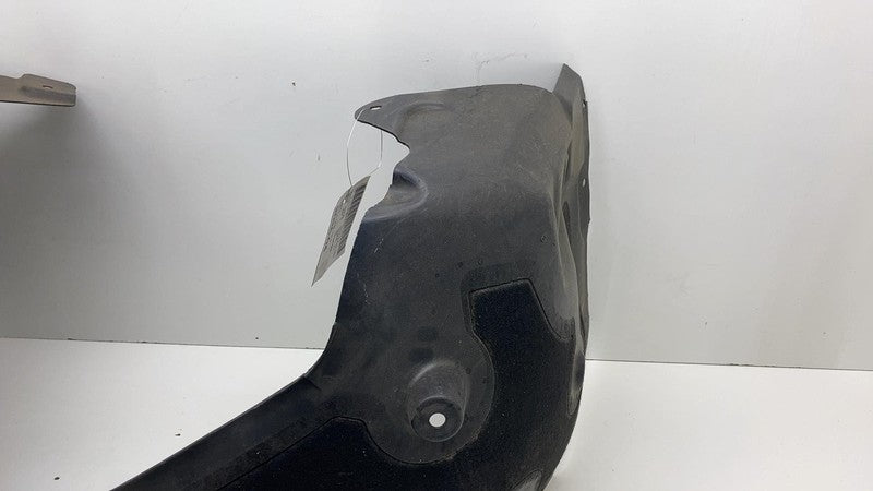 1081582-00-D ⭕ 18-23 Tesla Model 3 Front Right Wheel Fender Liner Splash Shield 1081582-00-D