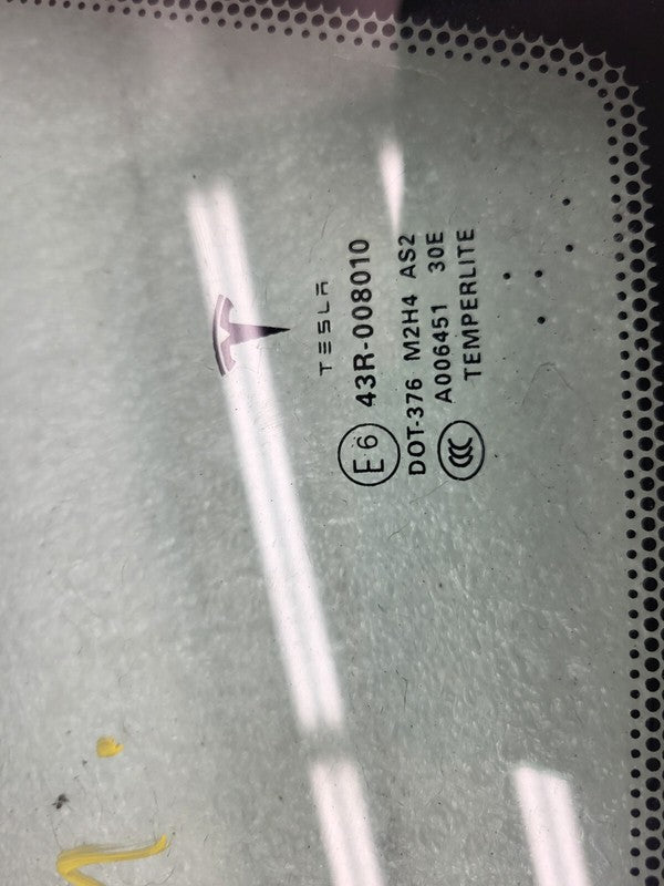 E6 43R-008010 ⭕ 2012-2020 Tesla Model S Rear Passenger Side Quarter Fixed Glass Right Assembly