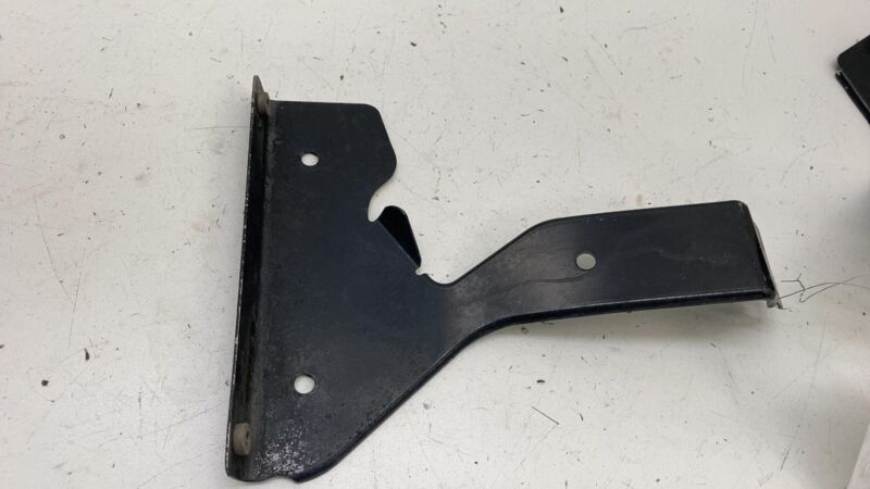 ⭕16-20 Tesla Model X Left & Right Rear End Body Aeroshield Reinforcement Bracket
