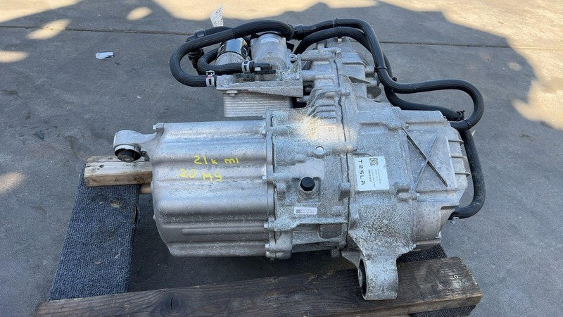 ⭕ 20-21 Tesla Model S Electric Engine Motor Rear Small Drive Unit 1037
