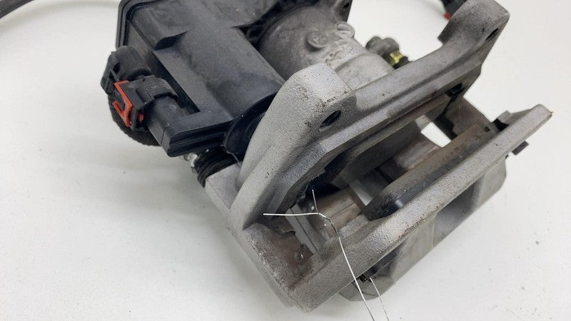1044782 2017-2023 Tesla Model 3 M3 Rear Passenger Side Caliper w/ Brake Line Hose Right