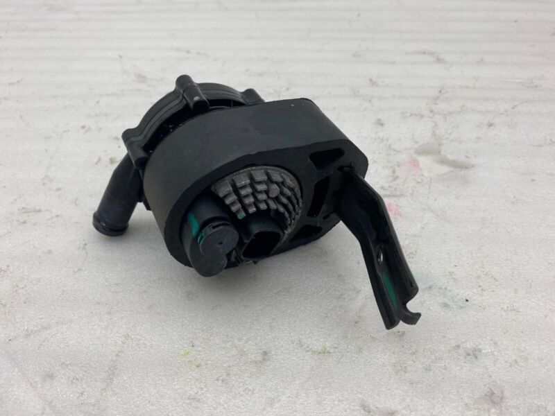 Does Not Apply 2012-2015 Tesla Model S MS Motor Inverter Battery Coolant Auxiliary Water Pump