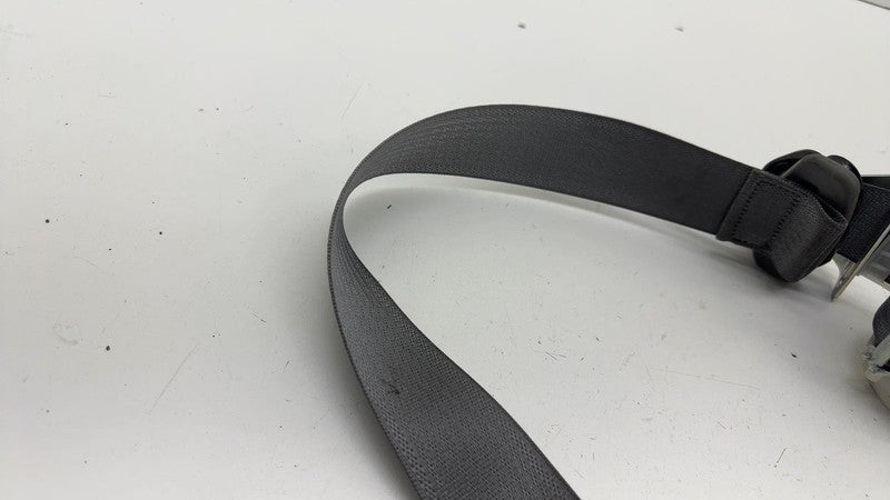 ⭕2016 Chevy Silverado 1500 Rear Left Seat Belt & Retractor 23261708 /