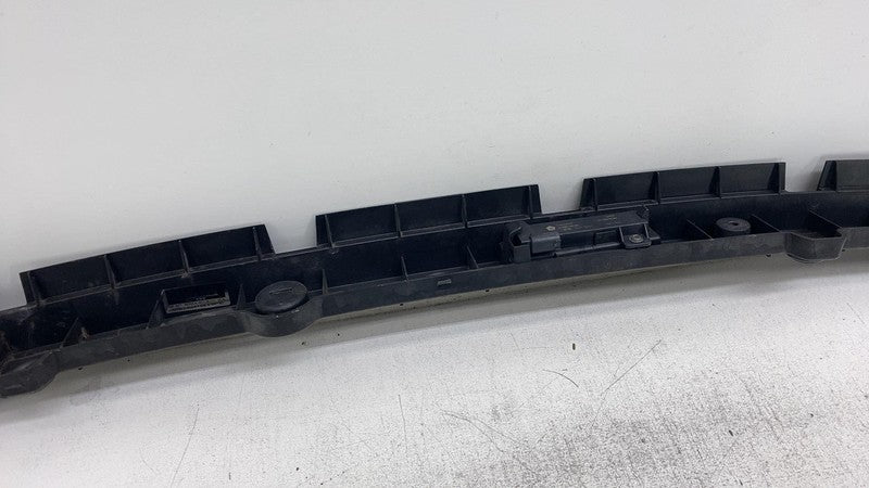 670032729 ⭕2017-2022 Maserati Levante Rear Bumper Center Mount Support Bracket 670032729