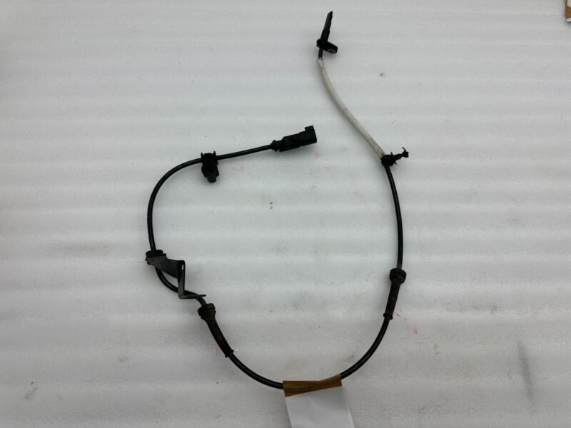 2012-2020 Tesla Model S Front Right Anti-Lock ABS Wheel Speed Sensor w/ Bracket