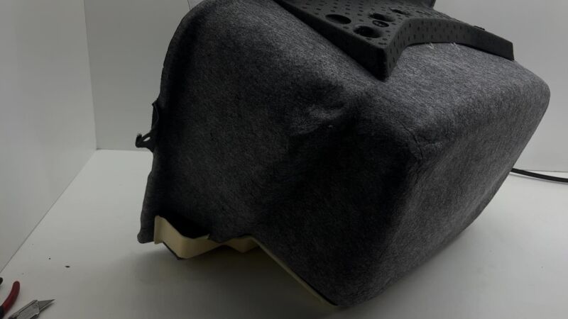 2020-2023 Tesla Model Y Front Frunk Luggage Storage Bin Compartment Inner Carpet