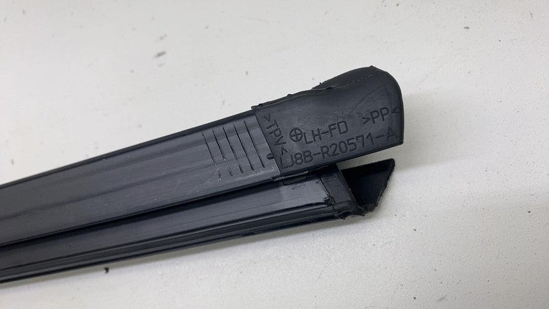 LJ8B-R20571-A ⭕ 21-24 Ford Mustang Mach-E Front Left Door Weatherstrip Belt Seal LJ8B-R20571-A