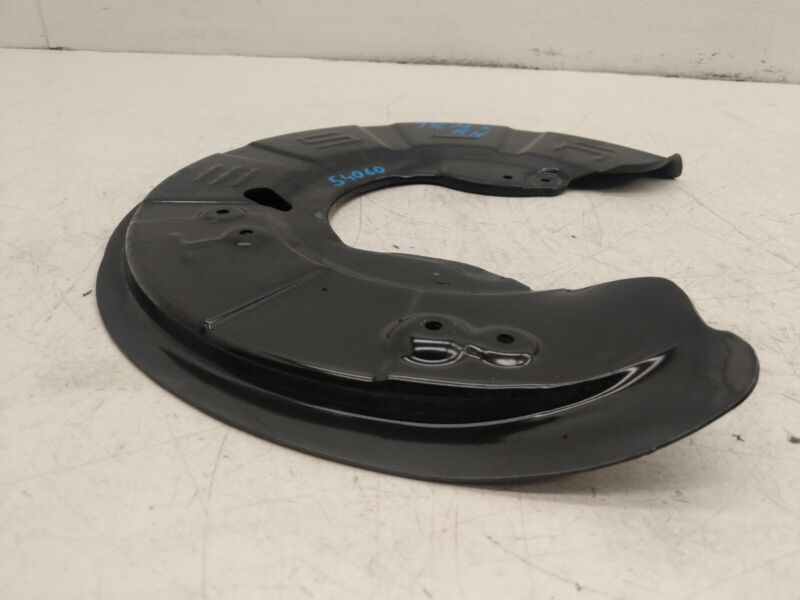 1027662 01 B 2016-2020 Tesla Model X MX Front Passenger Side Brake Disc Dust Pan Plate Shield