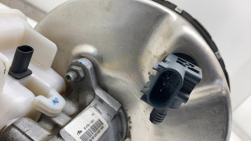 84DN1972H0534 ⭕ 21-24 Chrysler Pacifica Brake Booster Master Cylinder w/ Reservoir 04581680AI