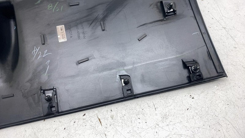 ⭕2023-2025 Toyota Prius Rearward Roof Molding Cover Panel w/ Antenna 7