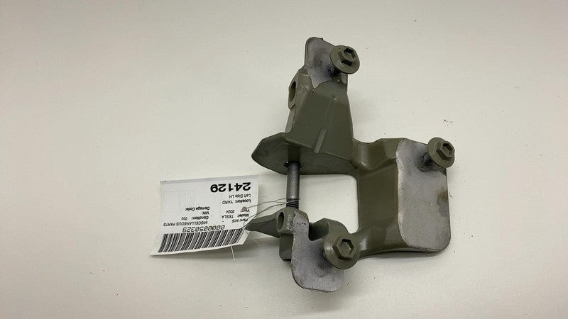 181717400C ⭕ 24-25 Tesla Cybertruck Front Driver Side Motor Mount Bracket Left 1817174-00-C