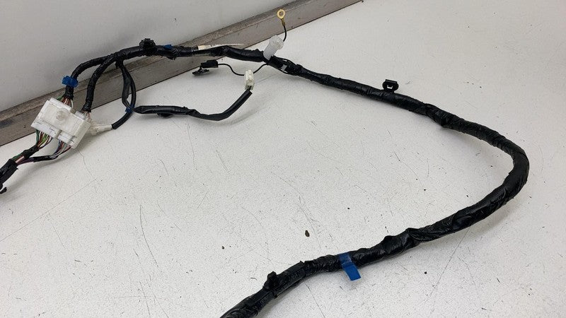 81817SJ890 2019-2024 Subaru Forester Rear Hatch Lift Gate Actuator Wire Wiring Harness OEM