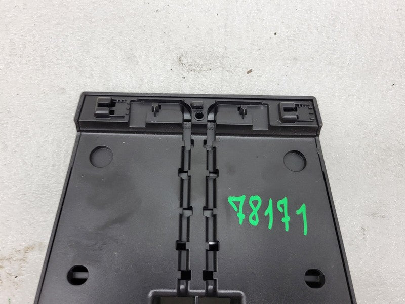 1112412 00 C ⭕ 2017-2020 Tesla Model 3 Center Console Phone Dock Premium Assy 1112412-00-C
