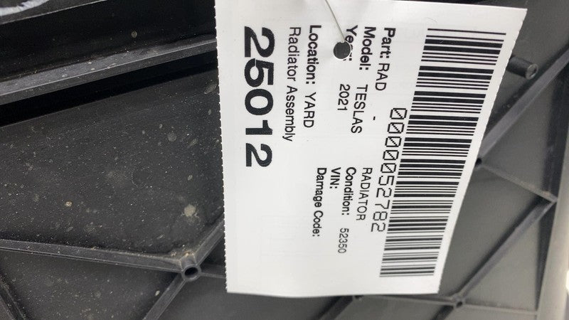 158820900B 2021-2024 Tesla Model S Cooling Radiator & Air Duct Intake Grille Deflector Assy