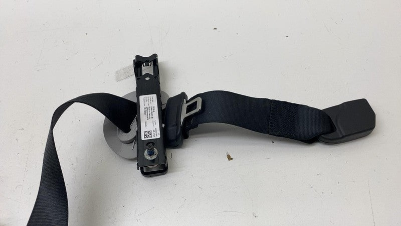 1068130-01-B ⭕ 24-25 Tesla Model 3 M3 Front Right 1st Row Seat Belt & Retractor 1856706-N1-D