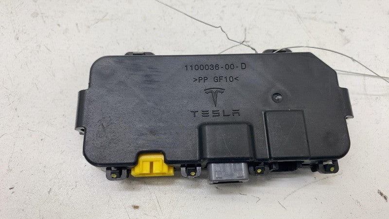 ⭕17-23 Tesla Model 3 Front Passenger Side Door Control Module Right 10
