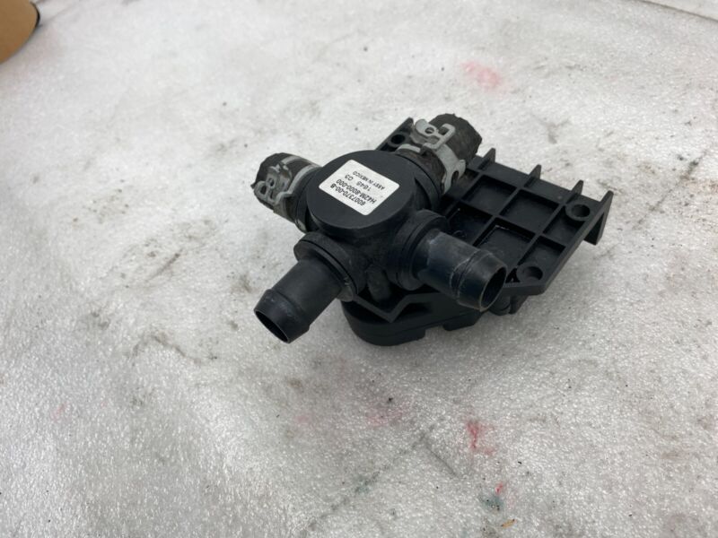 600737000B 2012-2020 Tesla Model S X Coolant Pump Cooling Valve Actuator 4-Way 6007370-00-B