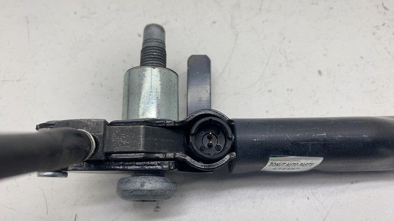 68470032AA ⭕ 2020 2021 2022 2023 2024 2025 Ram 2500 Seatbelt Pretensioner Right 68470032AA