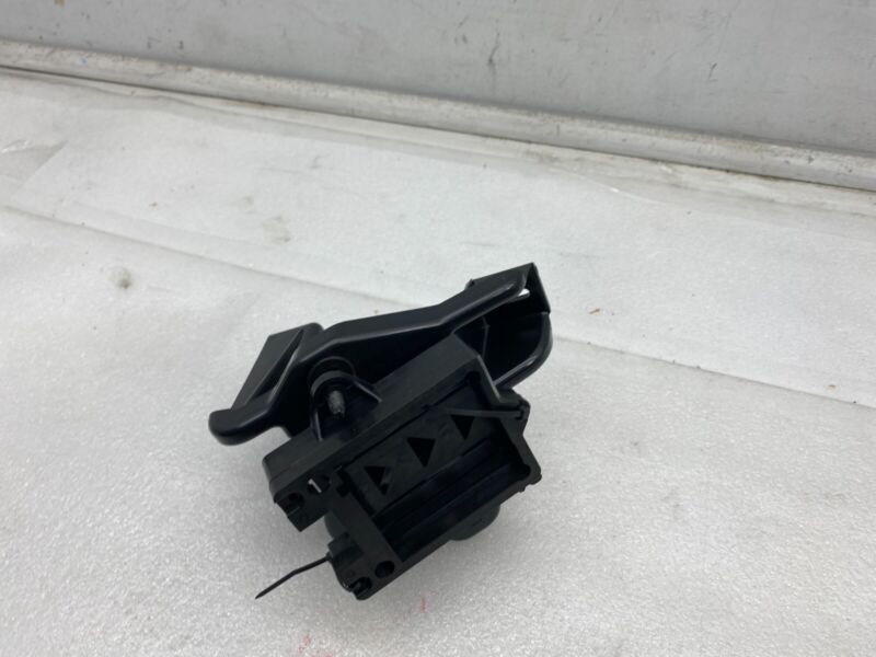 1128429 00 2016 2017 2018 2019 2020 Tesla Model X Rear Radar Sensor Bracket Support HW2.5