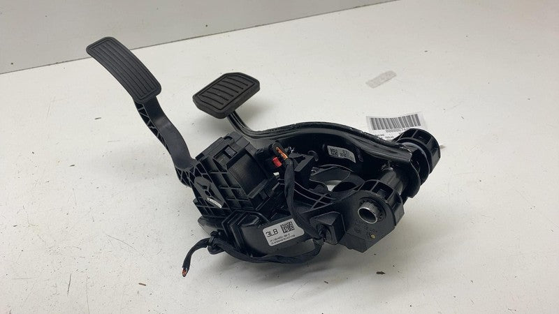 ⭕ 2017-2025 Model 3 Accelerator and Brake Foot Pedal w/ Switch Base 10