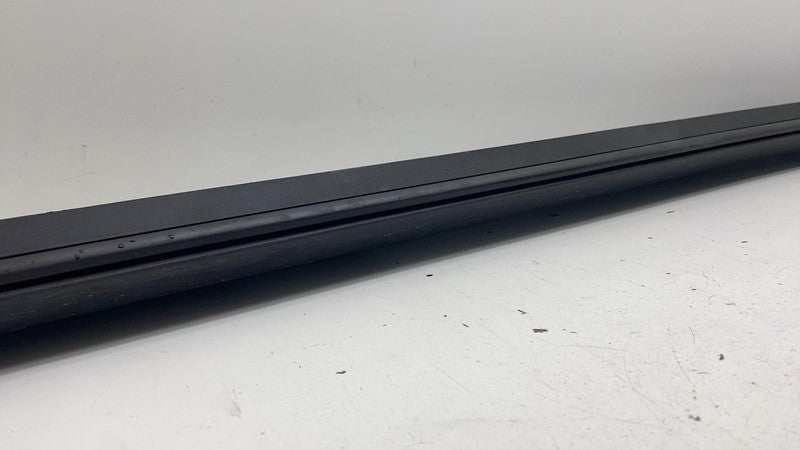 32259228 ⭕ 2021-2023 Polestar 2 Driver Side Rocker Skirt Panel Molding Trim Left 32259228