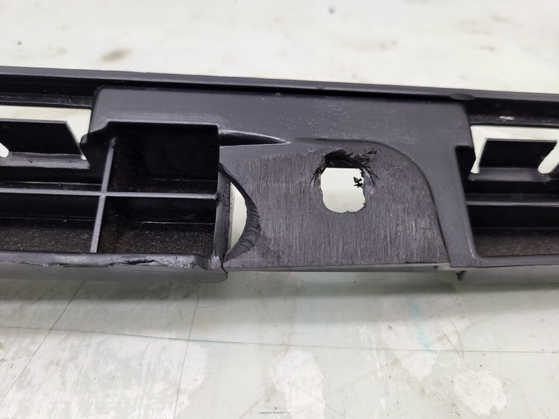 600772400B ⭕ 12-25 Model S Rear Body Attachment Bumper Center Support Bracket 6007724-00-B