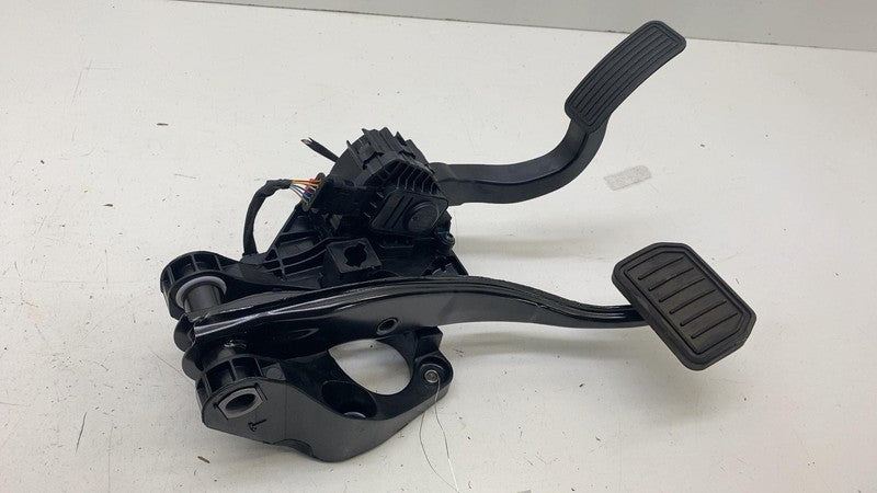 ⭕ 2017-2025 Model 3 Accelerator and Brake Foot Pedal w/ Switch Base 10