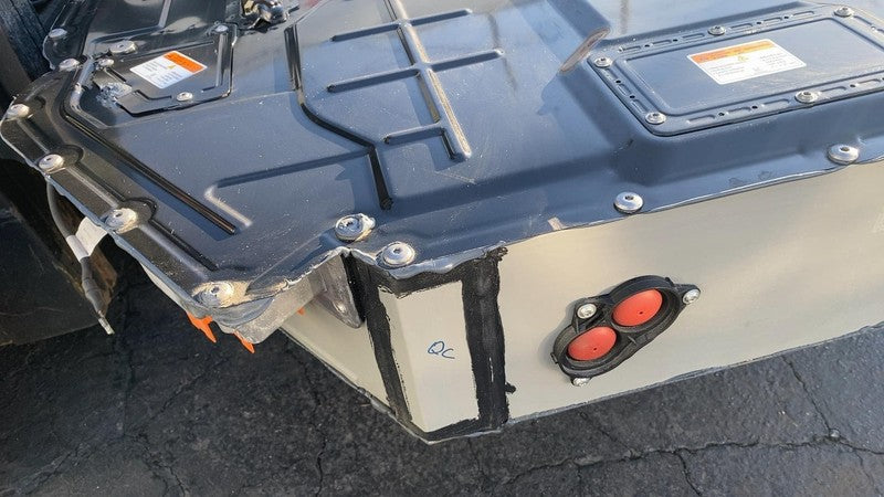 PT00057222 H 2022 2023 2024 Rivian R1S Large Battery Pack 141kWh Lithium HV Module Assembly