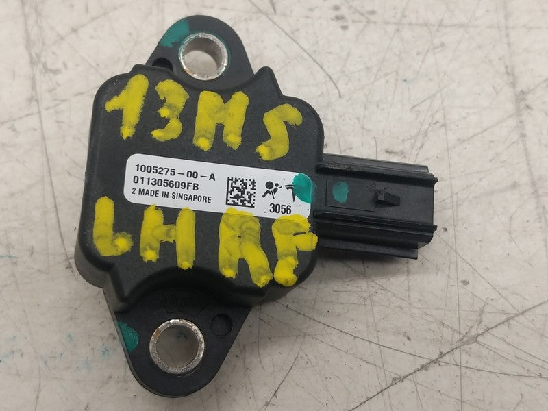 1005275 00 A ⭕2012-2019 Tesla Model S MS Front Door Pressure Crash Impact Sensor 1005275-00-A
